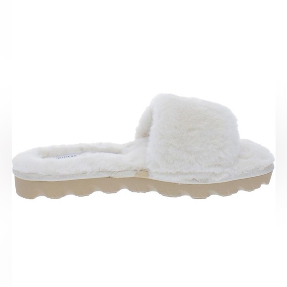 ❄️ Chinese Laundry Rally Women’s Slide Sandal - Picture 2 of 3